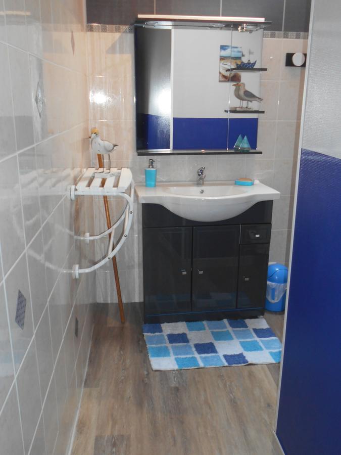 Gite De La Huberderie Quettehou Экстерьер фото